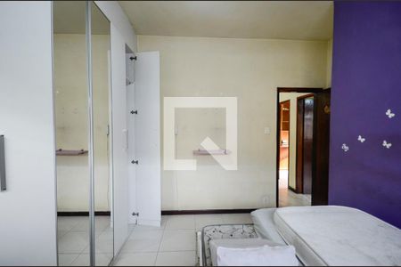 Casa à venda com 213m², 4 quartos e 1 vagaSuíte 2