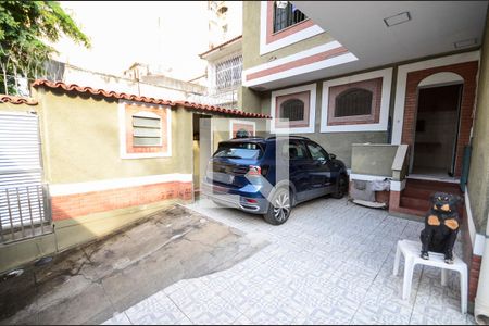 Casa à venda com 213m², 4 quartos e 1 vagaQuintal