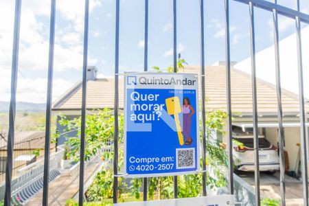 Casa à venda com 300m², 3 quartos e 2 vagasPlaca