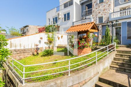 Casa à venda com 300m², 3 quartos e 2 vagasQuintal