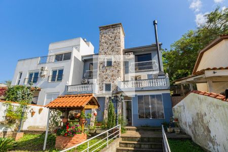 Casa à venda com 300m², 3 quartos e 2 vagasQuintal