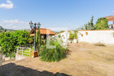 Casa à venda com 300m², 3 quartos e 2 vagasQuintal