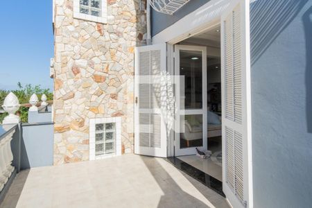 Casa à venda com 300m², 3 quartos e 2 vagasVaranda da sala 2