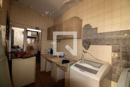 Casa à venda com 380m², 4 quartos e 6 vagasÁrea de Serviço