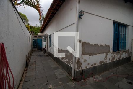 Casa à venda com 380m², 4 quartos e 6 vagasQuintal
