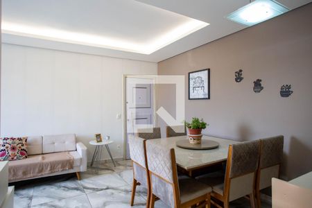 Sala de apartamento à venda com 2 quartos, 70m² em Ipiranga, Belo Horizonte