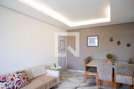 Sala de apartamento à venda com 2 quartos, 70m² em Ipiranga, Belo Horizonte