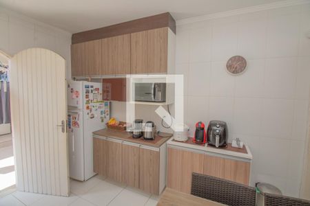 Casa à venda com 125m², 3 quartos e 2 vagas Casa à venda com 125m², 3 quartos e 2 vagasCozinha