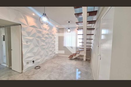 sala de apartamento para alugar com 2 quartos, 140m² em Carlos Prates, Belo Horizonte