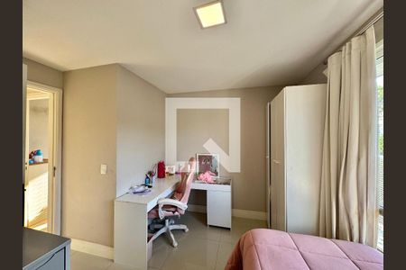 Apartamento para alugar com 205m², 4 quartos e 2 vagasSuíte 2