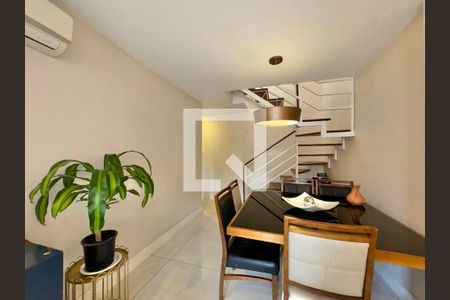 Apartamento para alugar com 205m², 4 quartos e 2 vagasSala