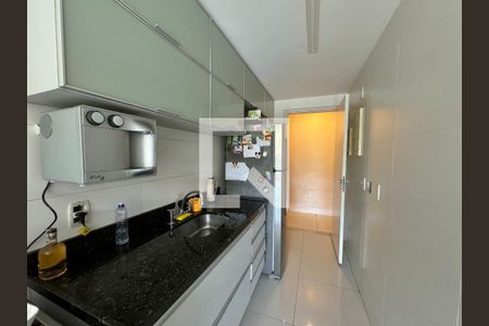Apartamento para alugar com 205m², 4 quartos e 2 vagasCozinha e Área de Serviço