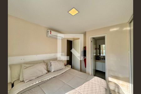 Apartamento para alugar com 205m², 4 quartos e 2 vagasSuíte 1