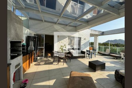 Apartamento para alugar com 205m², 4 quartos e 2 vagasTerraço