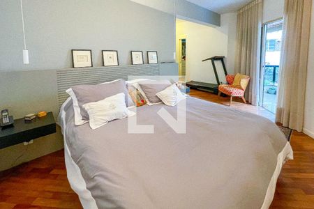 Apartamento à venda com 180m², 3 quartos e 3 vagasSuíte 2