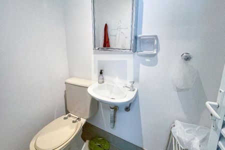 Apartamento à venda com 180m², 3 quartos e 3 vagasBanheiro de serviço