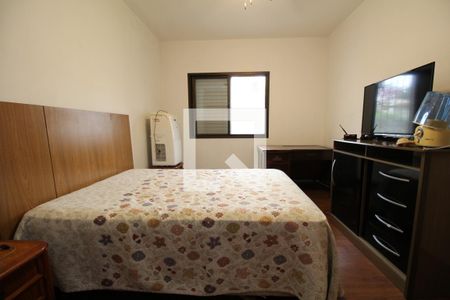 Casa para alugar com 893m², 4 quartos e 5 vagasQuarto 3