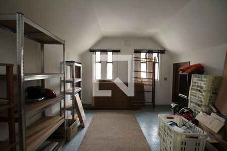 Casa para alugar com 893m², 4 quartos e 5 vagasÁrea externa 