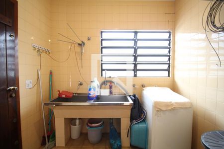 Casa para alugar com 893m², 4 quartos e 5 vagasLavanderia 