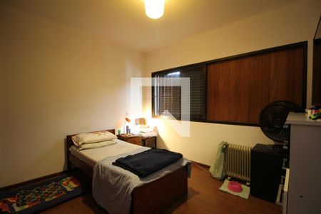 Casa para alugar com 893m², 4 quartos e 5 vagasQuarto 2