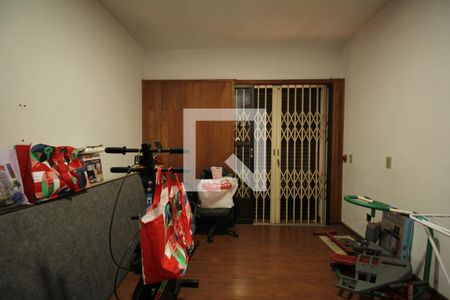 Casa para alugar com 893m², 4 quartos e 5 vagasQuarto