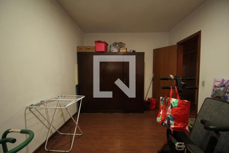 Casa para alugar com 893m², 4 quartos e 5 vagasQuarto