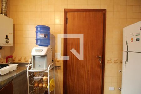 Casa para alugar com 893m², 4 quartos e 5 vagasCozinha 