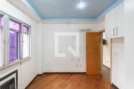 Casa à venda com 340m², 4 quartos e 3 vagasQuarto 2