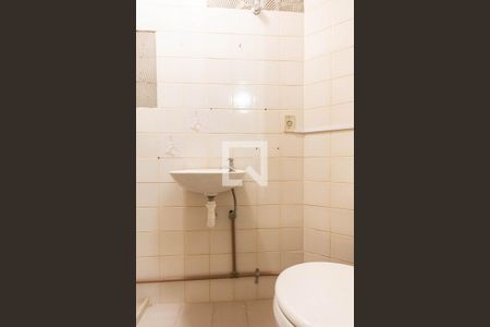 Casa à venda com 340m², 4 quartos e 3 vagasBanheiro de serviço