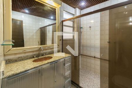 Casa à venda com 340m², 4 quartos e 3 vagasBanheiro