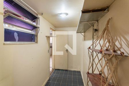 Casa à venda com 340m², 4 quartos e 3 vagasQuarto de Serviço