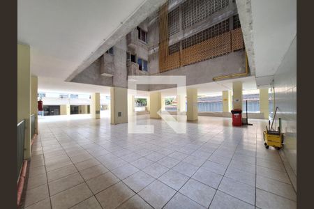 Apartamento à venda com 58m², 2 quartos e sem vagaÁrea comum