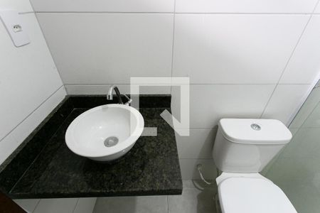 Banheiro de kitnet/studio para alugar com 1 quarto, 40m² em Tatuapé, São Paulo