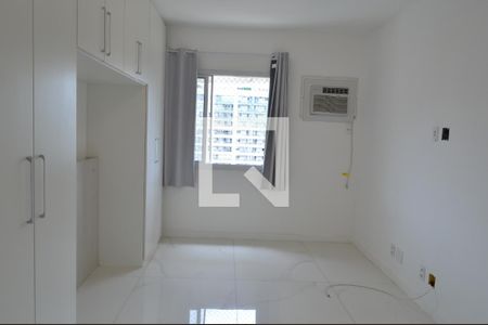 Apartamento à venda com 150m², 4 quartos e 2 vagasSuíte