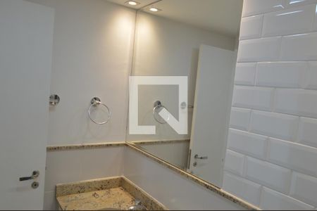 Apartamento à venda com 150m², 4 quartos e 2 vagasBanheiro