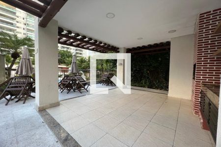 Apartamento à venda com 150m², 4 quartos e 2 vagasÁrea comum - Churrasqueira