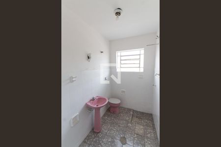 Apartamento para alugar com 80m², 2 quartos e sem vagaBanheiro