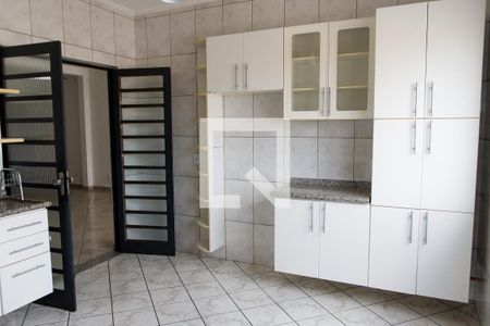 Casa à venda com 478m², 5 quartos e 2 vagasCozinha