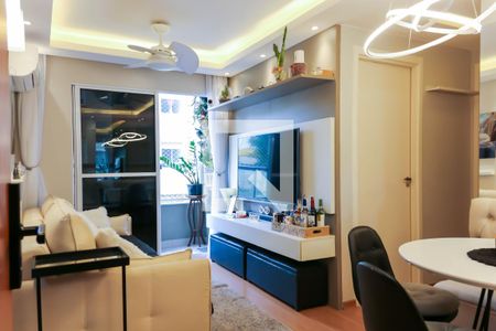 Sala de apartamento à venda com 2 quartos, 53m² em Encantado, Rio de Janeiro