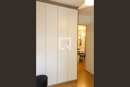 Apartamento à venda com 53m², 2 quartos e 1 vagaQuarto 2