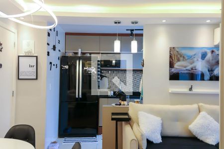 Sala de apartamento à venda com 2 quartos, 53m² em Encantado, Rio de Janeiro