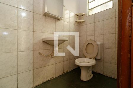 Casa à venda com 150m², 5 quartos e 2 vagasLavabo