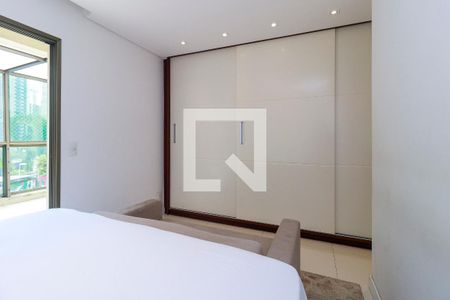 Apartamento à venda com 218m², 3 quartos e 3 vagasSuíte 1