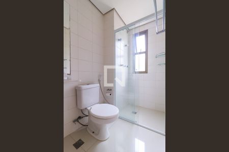 Apartamento à venda com 218m², 3 quartos e 3 vagasSuíte 3 - Banheiro