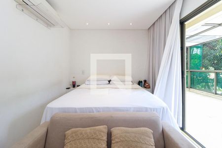 Apartamento à venda com 218m², 3 quartos e 3 vagasSuíte 1