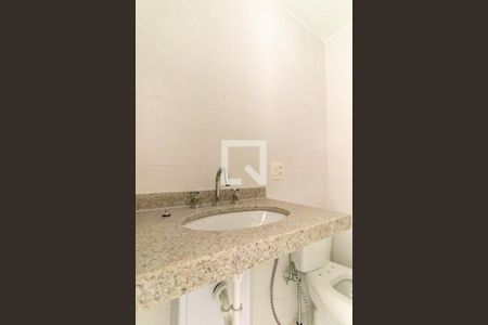 Apartamento à venda com 149m², 3 quartos e 2 vagas Apartamento à venda com 149m², 3 quartos e 2 vagasBanheiro do Quarto 2