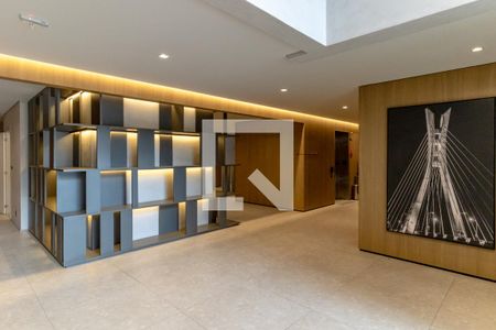 Apartamento à venda com 149m², 3 quartos e 2 vagas Apartamento à venda com 149m², 3 quartos e 2 vagasÁrea comum - Hall de entrada