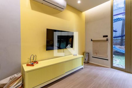 Apartamento à venda com 149m², 3 quartos e 2 vagas Apartamento à venda com 149m², 3 quartos e 2 vagasÁrea comum - Brinquedoteca