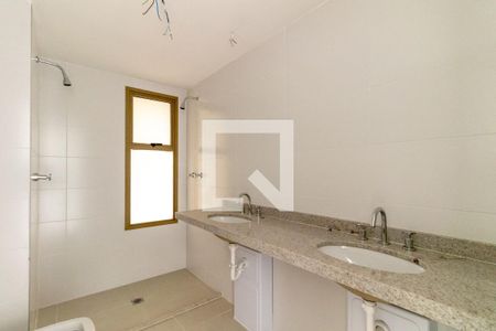 Apartamento à venda com 149m², 3 quartos e 2 vagas Apartamento à venda com 149m², 3 quartos e 2 vagasBanheiro do Quarto 1
