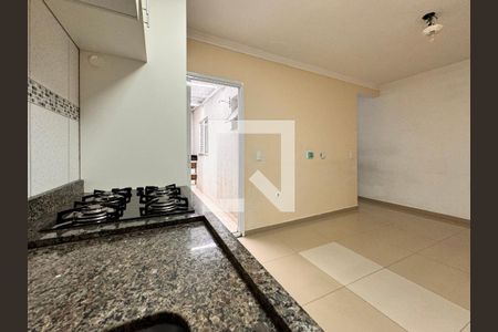 Apartamento à venda com 58m², 2 quartos e 1 vagaCozinha